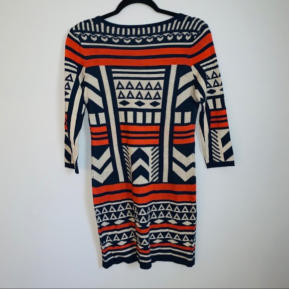 Pattern Dress - Picture 2 of 3